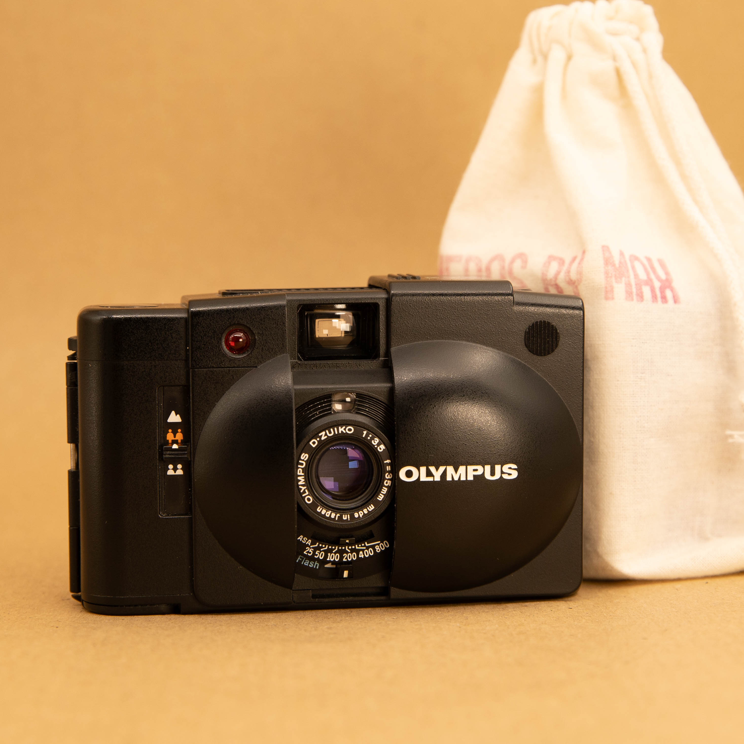 オリンパス OLYMPUS XA2 A11 ストラップ付 ☆良品☆ オリンパス ☆OLYMPUS XA2 A11 ストラップ付き☆