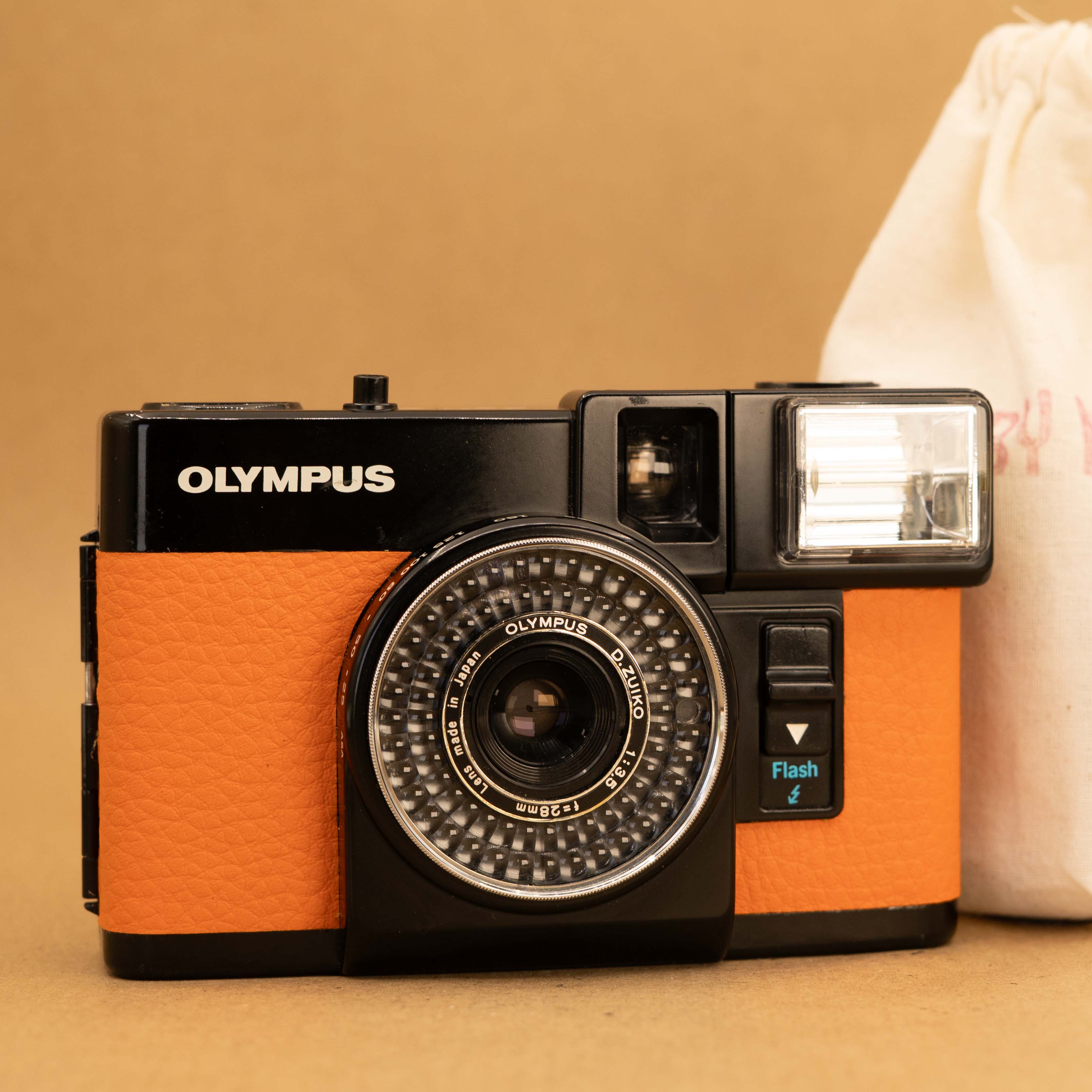 Olympus Pen EF Half-frame 35mm Film Camera with Flash