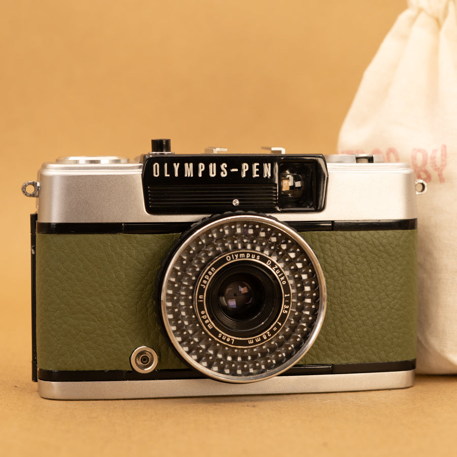Green Olympus Pen EE-3 Half-frame 35mm Film Camera - Fully