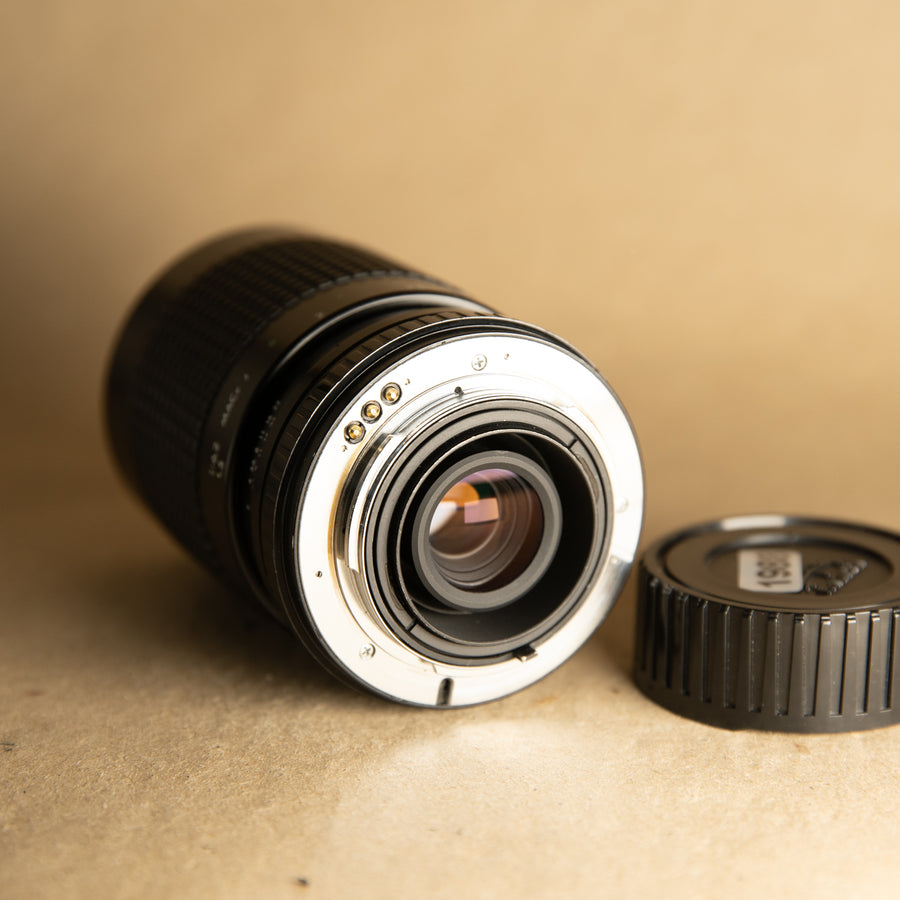 Prakticar 70-210mm f/4-5.6 Zoom Lens PB Mount