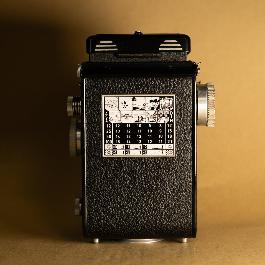 Rolleicord VA Type 1 TLR Camera