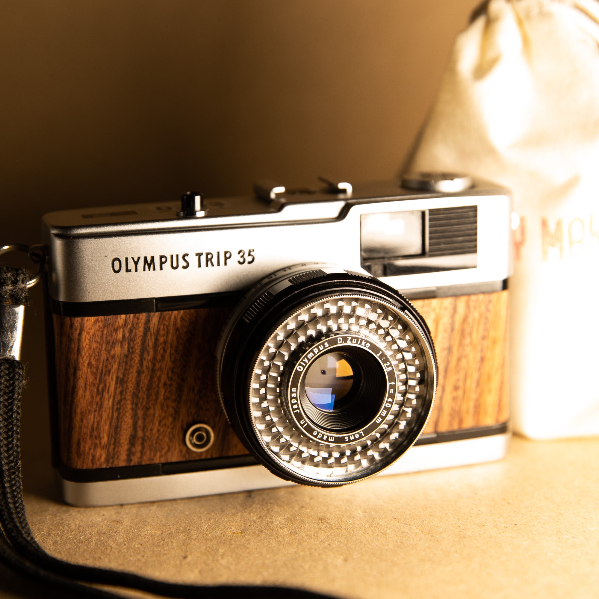 olympus trip 35 loading film
