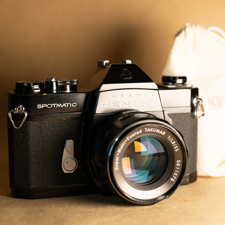 Pentax Spotmatic II avec objectif 50 mm f/1.8