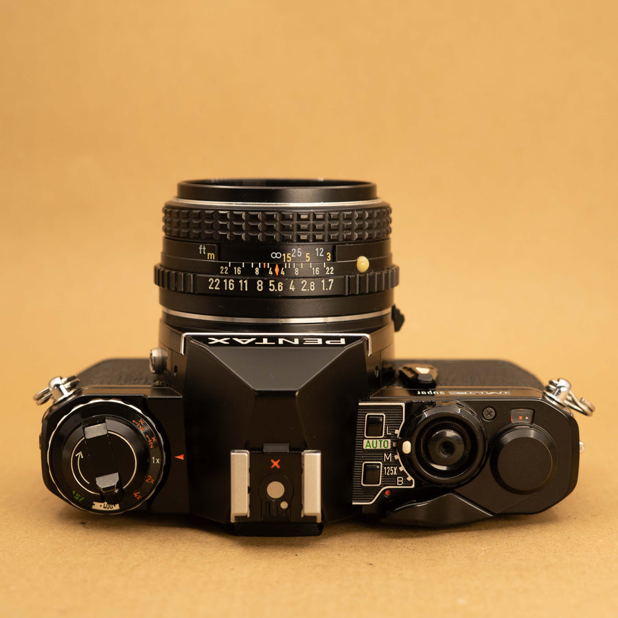 Pentax ME Super noir avec objectif 50 mm f/2