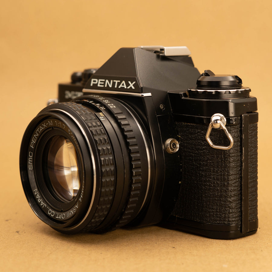 Pentax ME Super noir avec objectif 50 mm f/2