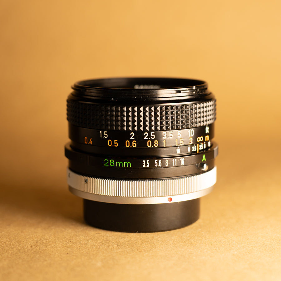 Objectif Canon 28 mm f/3,5 pour monture Canon FD