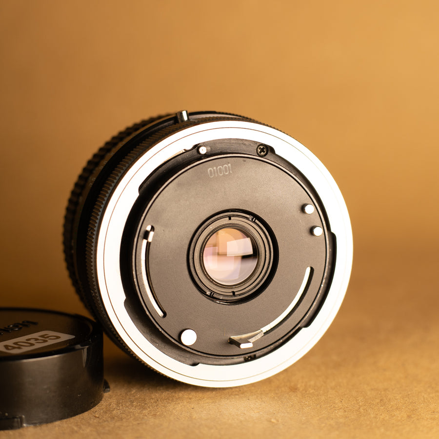Objectif Canon 28 mm f/3,5 pour monture Canon FD