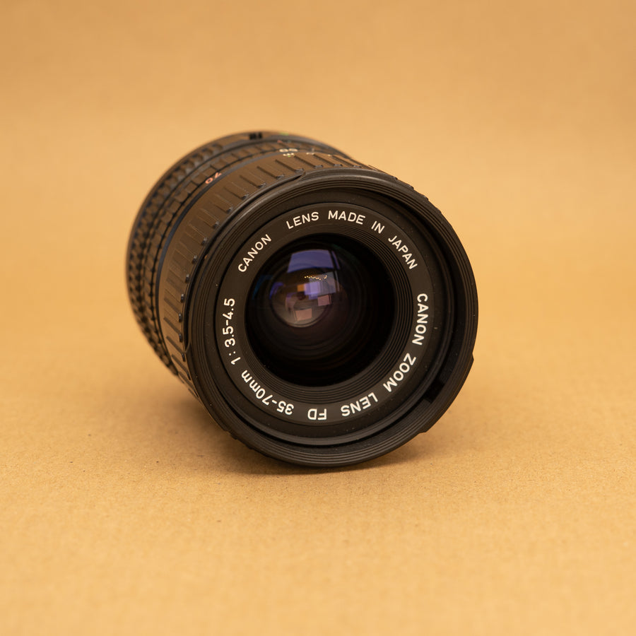 Canon FD 35-70mm f/3.5-4.5 Lens
