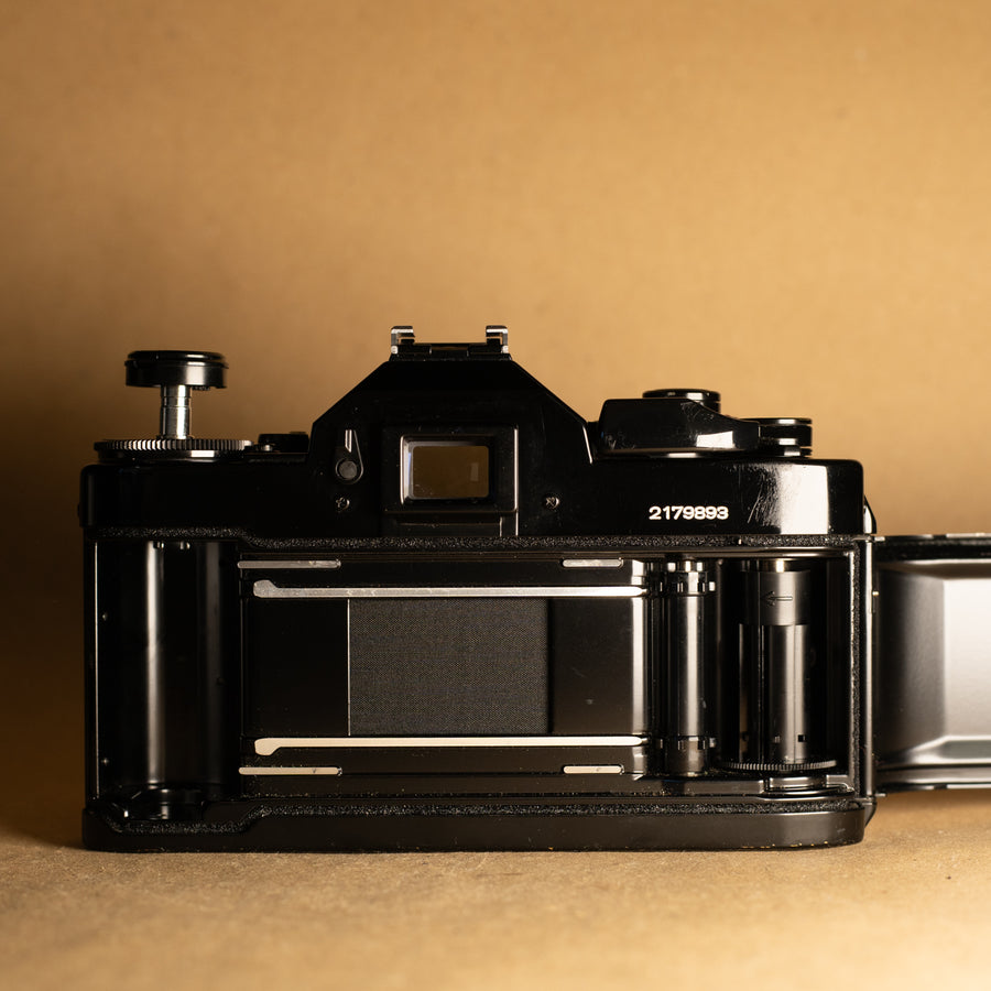 Canon A-1 avec objectif 50 mm f/1.4