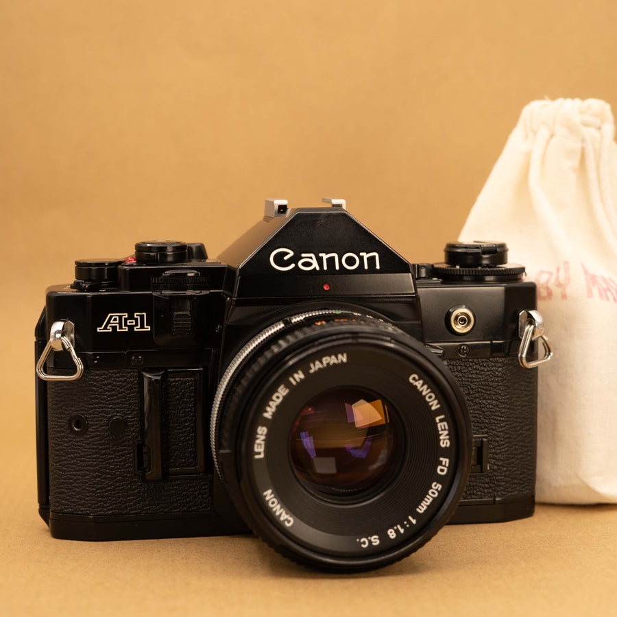 Canon A-1 avec objectif 50 mm f/1.4