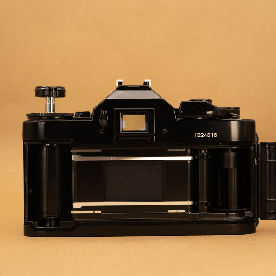 Canon A-1 avec objectif 50 mm f/1.4