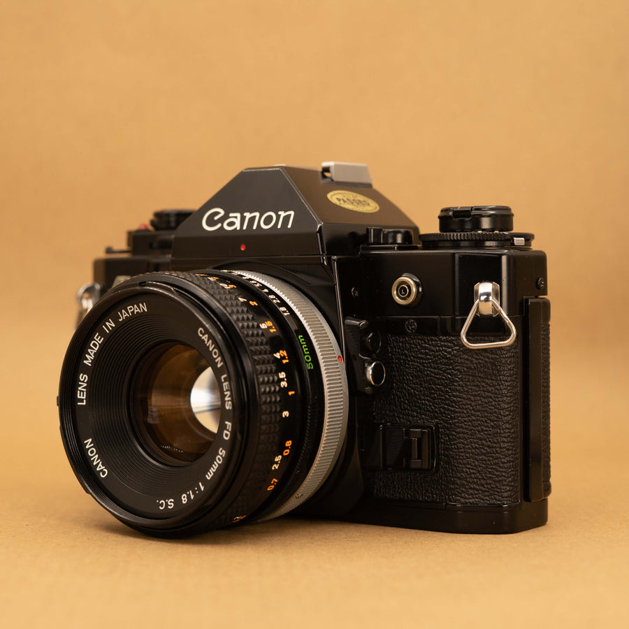 Canon A-1 avec objectif 50 mm f/1.4