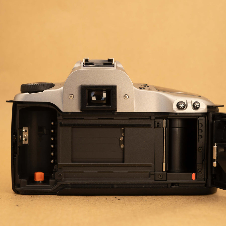 Canon EOS 3000N Body