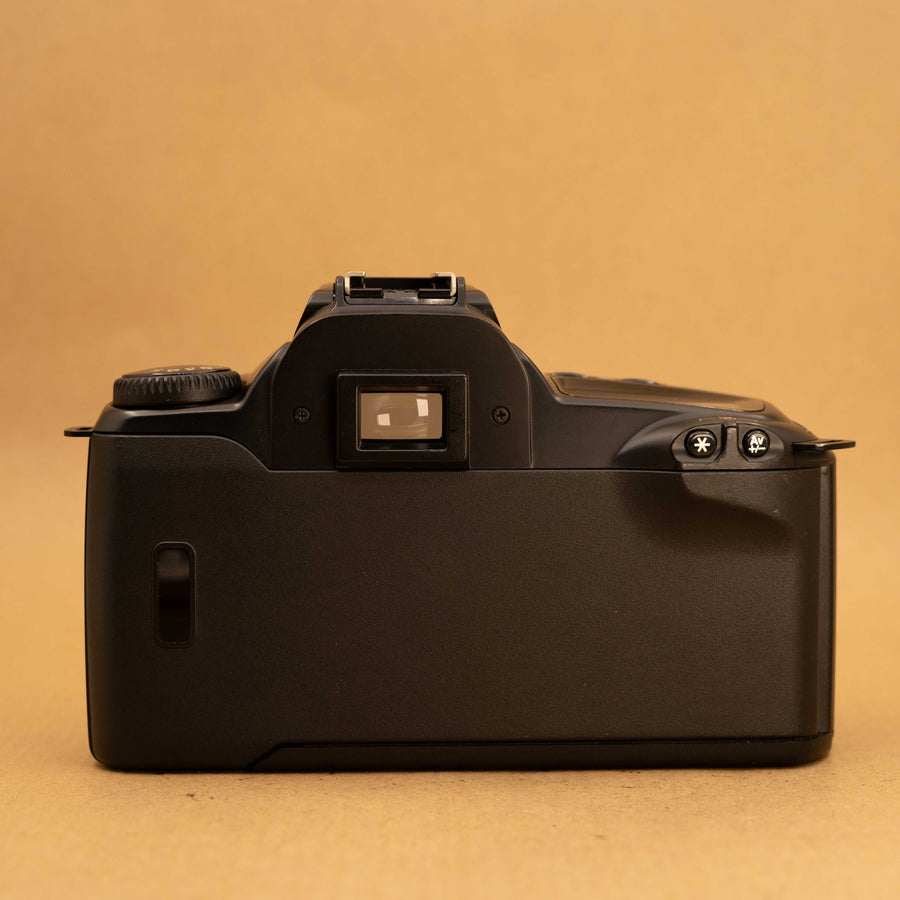 Canon EOS 3000 Body