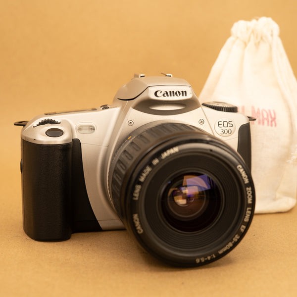 Canon EOS DSLR + 75-300mm & 35-80mmレンズ Canon EOS 300 with 35-80mm f/4-5.6 Zoom Lens – Cameras By Max Ltd