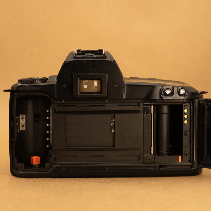 Canon EOS 500 with 35-80mm f/4.5-5.6 Lens – Cameras By Max Ltd