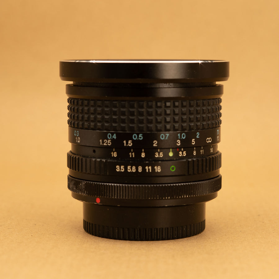 Objectif Canon 28 mm f/3,5 pour monture Canon FD