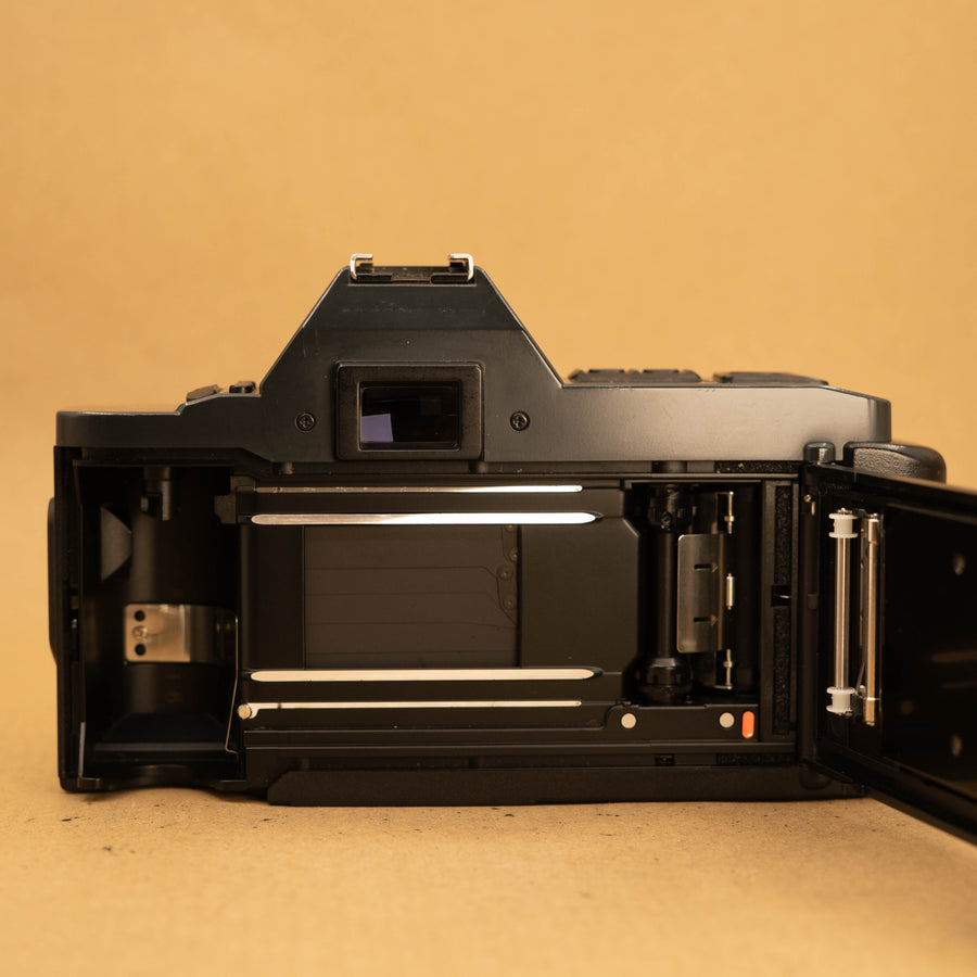 Canon T70 Body