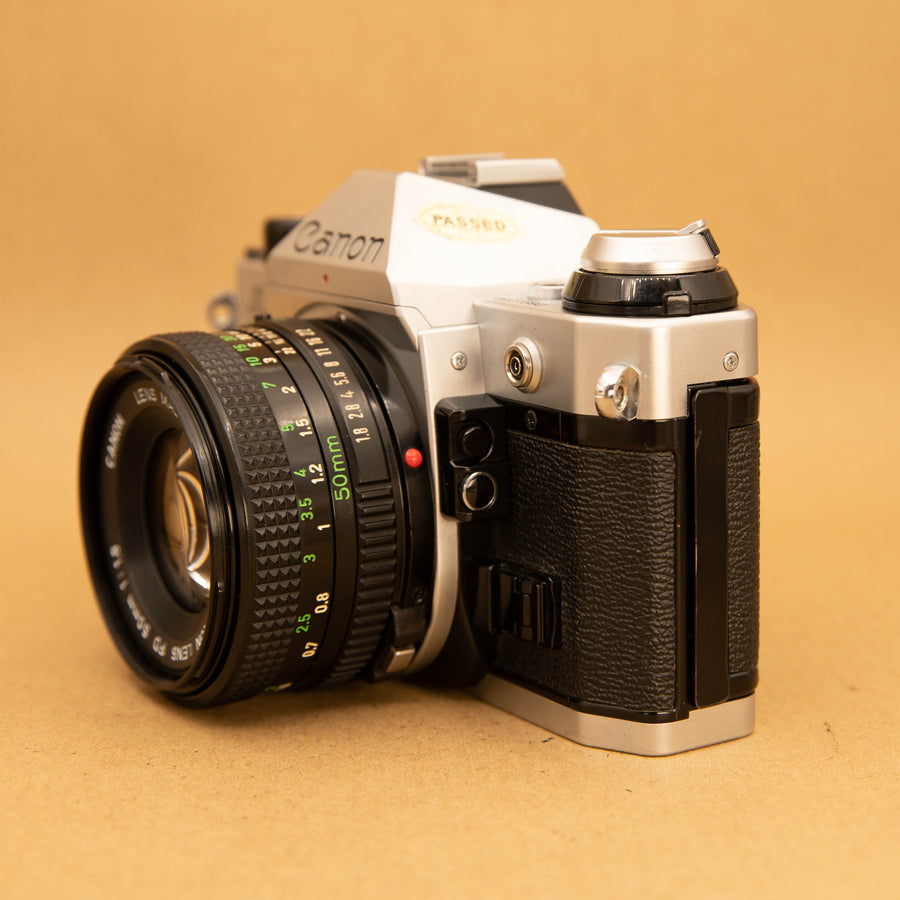 Canon AE-1 FD 50mmF1.4 フィルム一眼レフカメラ 41OKiQC2MWL.jpg_BO30,255,255,