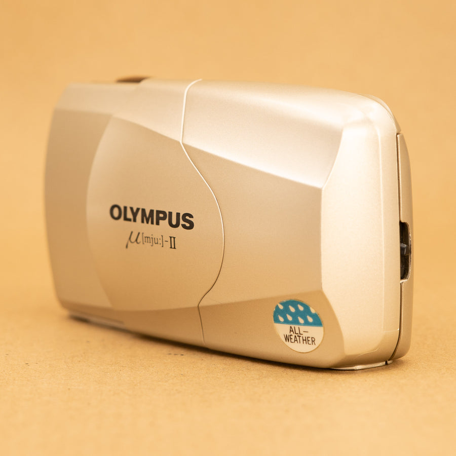 Olympus Mju II in Champagne