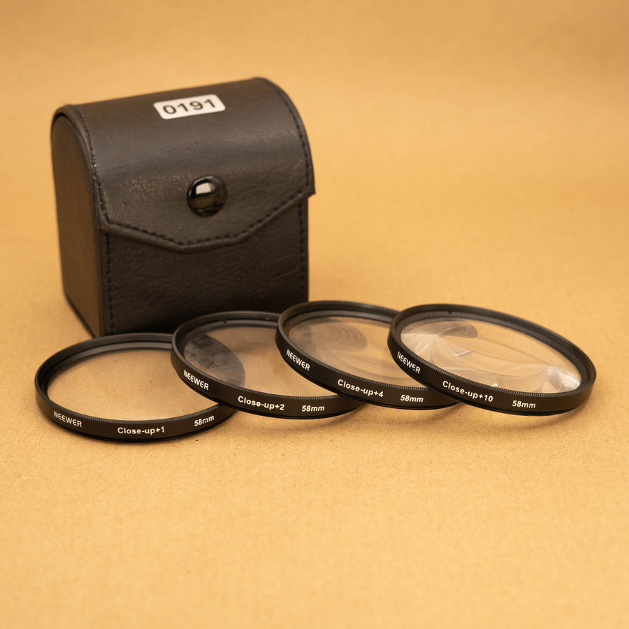 Neewer Close-up 58mm Filter Set with Case
