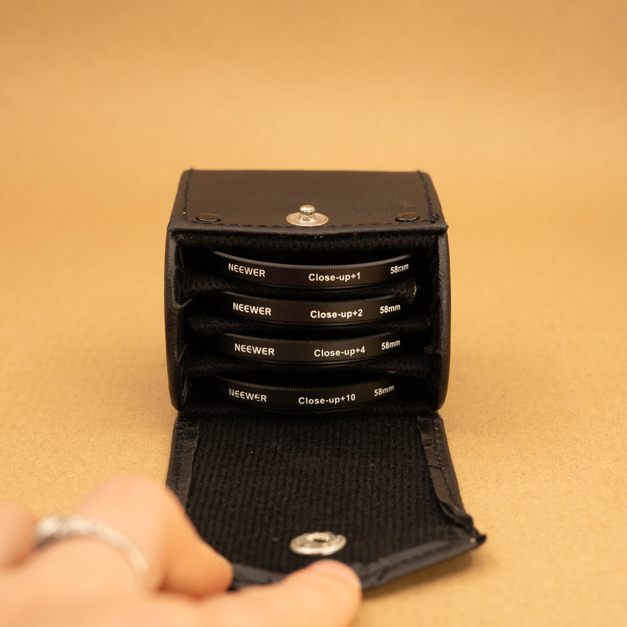 Neewer Close-up 58mm Filter Set with Case