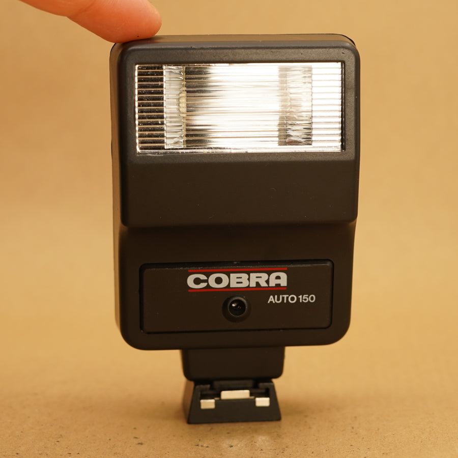Cobra Auto 150 External Flash for 35mm Film Cameras and DSLR – Cameras ...