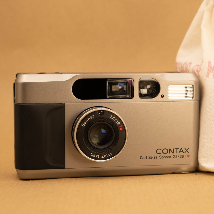 Contax T2 in Silver