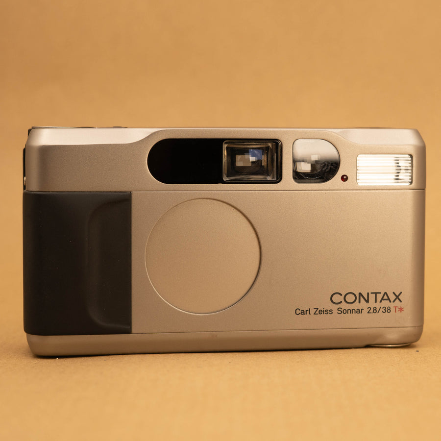 Contax T2 in Silver