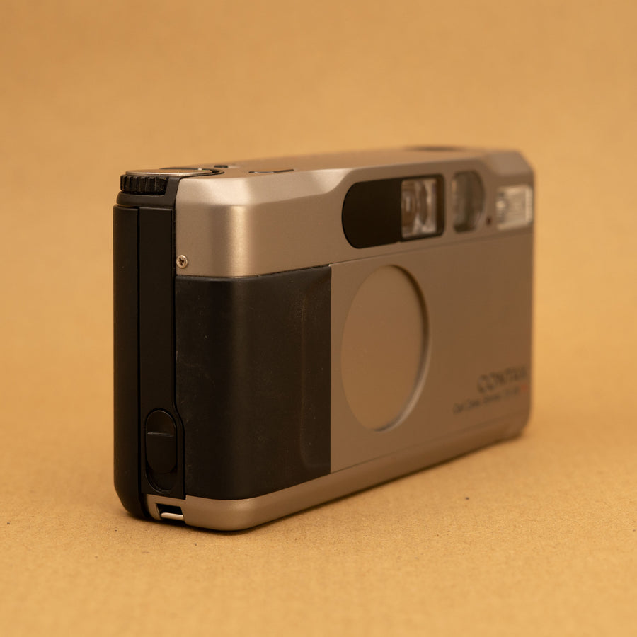 Contax T2 in Silver