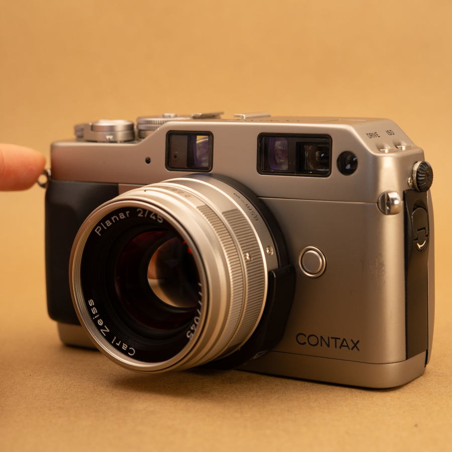 フィルムカメラ CONTAX G1 + Planer 45mm + Sonner 90mm Camera Review: Contax G1 - A Capable and High Quality 35mm Film