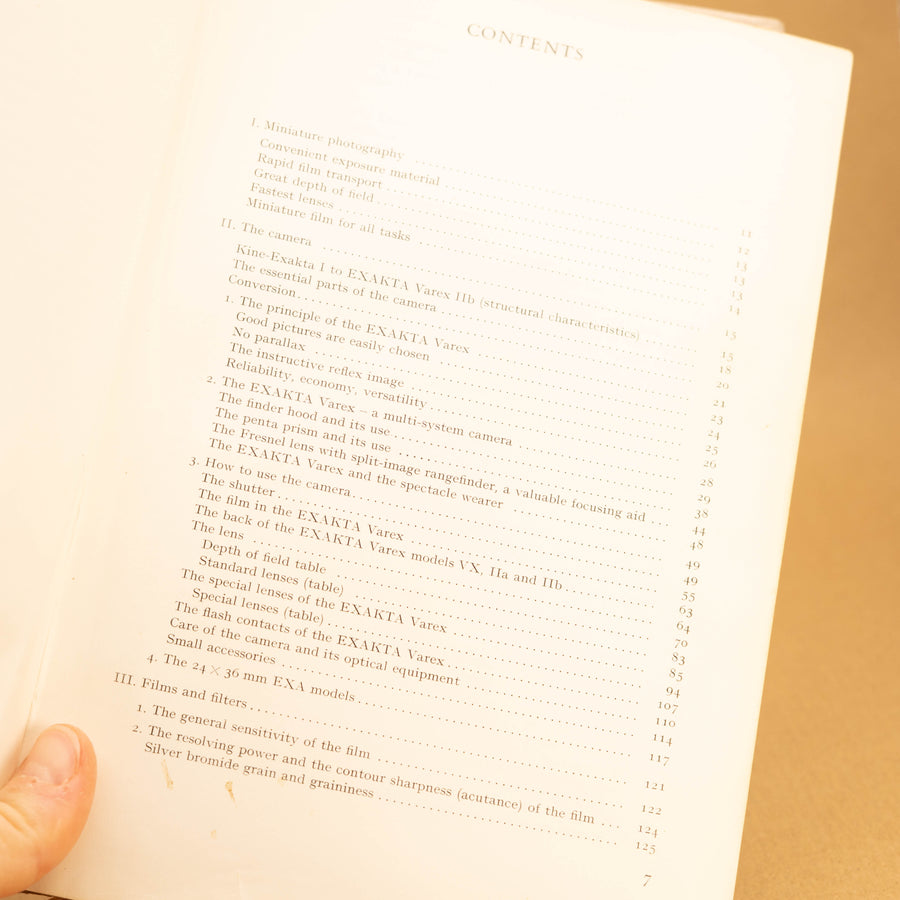 Exakta Manual by Werner Wurst