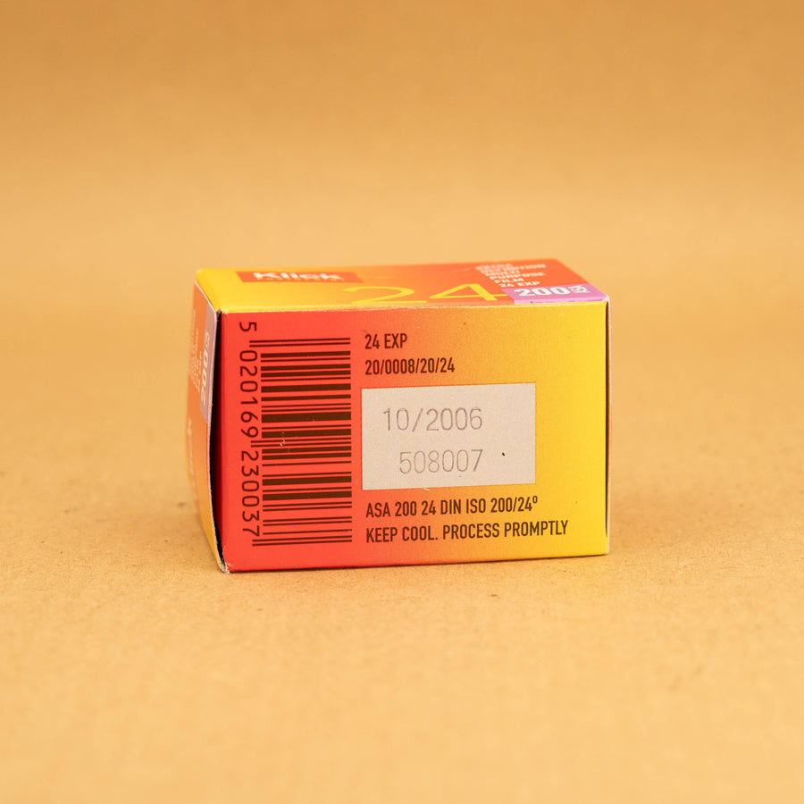 Paquete de películas Kodacolor VR Plus Color de 35 mm caducado