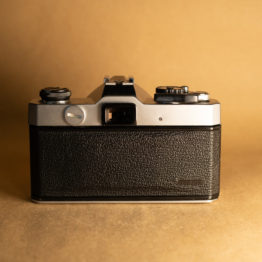 Fujica ST605 con lente de 35 mm f/3,5