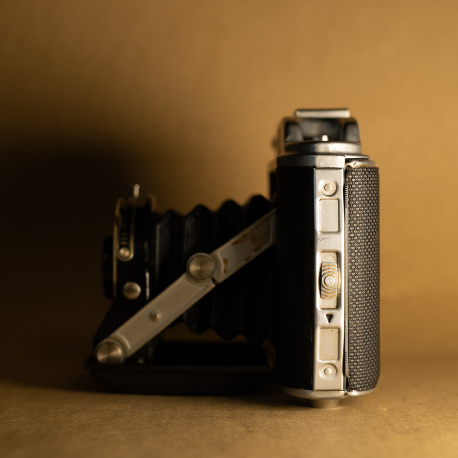 G.B. Kershaw 110 120 Medium Format Film Camera