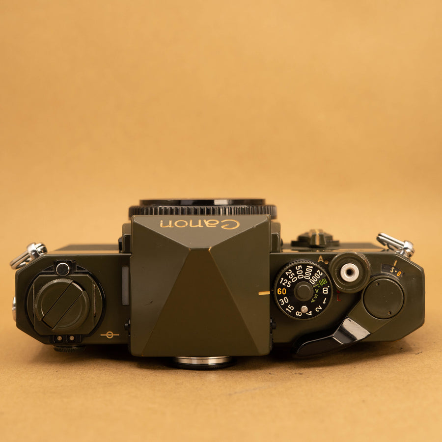 Canon F-1 カメラ Limited Edition Olive Garb Canon F-1 – Cameras By Max Ltd