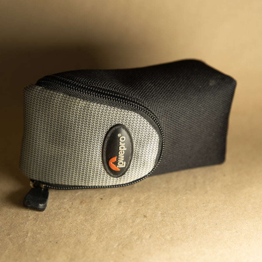 Lowepro simple camera case for 35mm film cameras