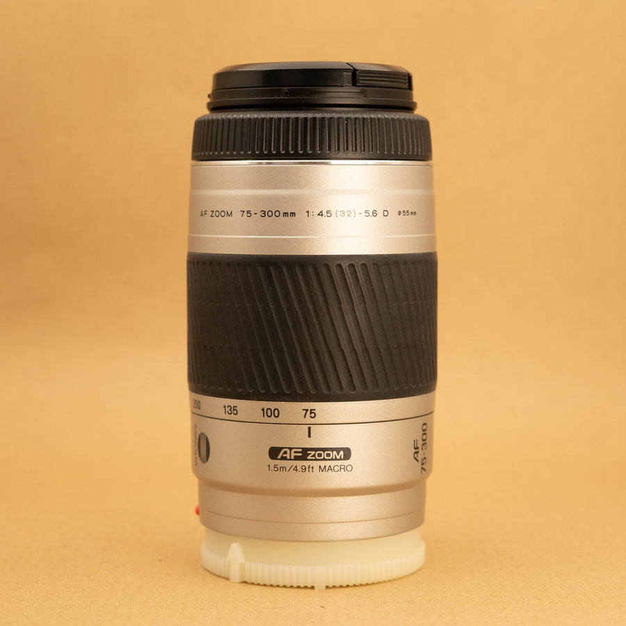 Minolta AF Zoom 75-300mm f/4.5-5.6 D Lens