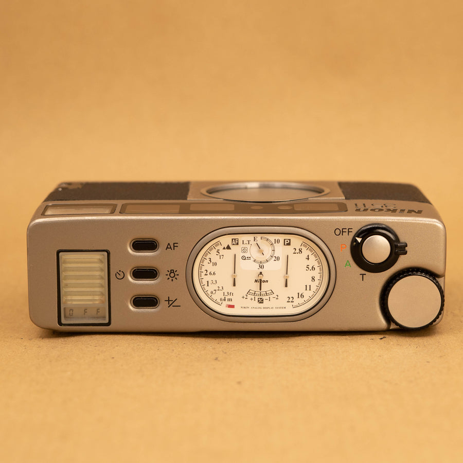 Nikon 35Ti