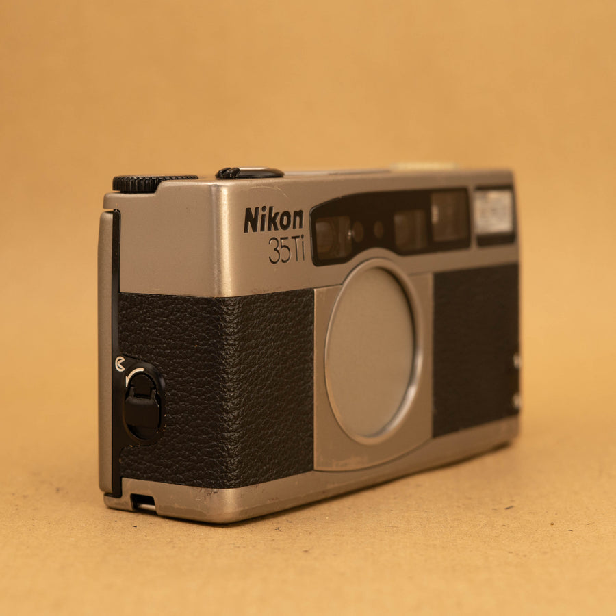 Nikon 35Ti