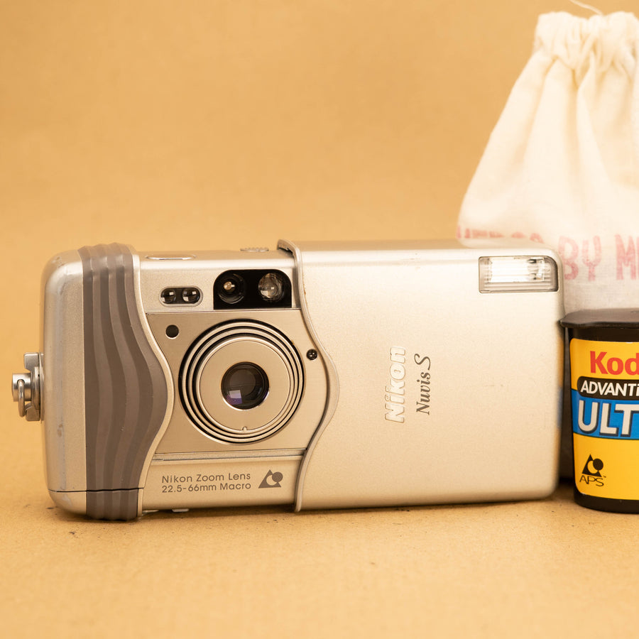 Nikon Nuvis S APS Film Camera