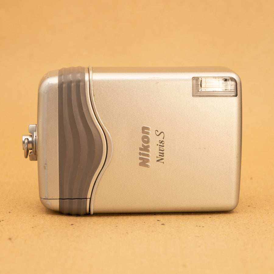 Nikon Nuvis S APS Film Camera