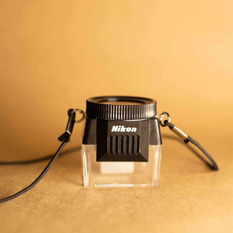 Nikon Magnifier and Slide Viewer