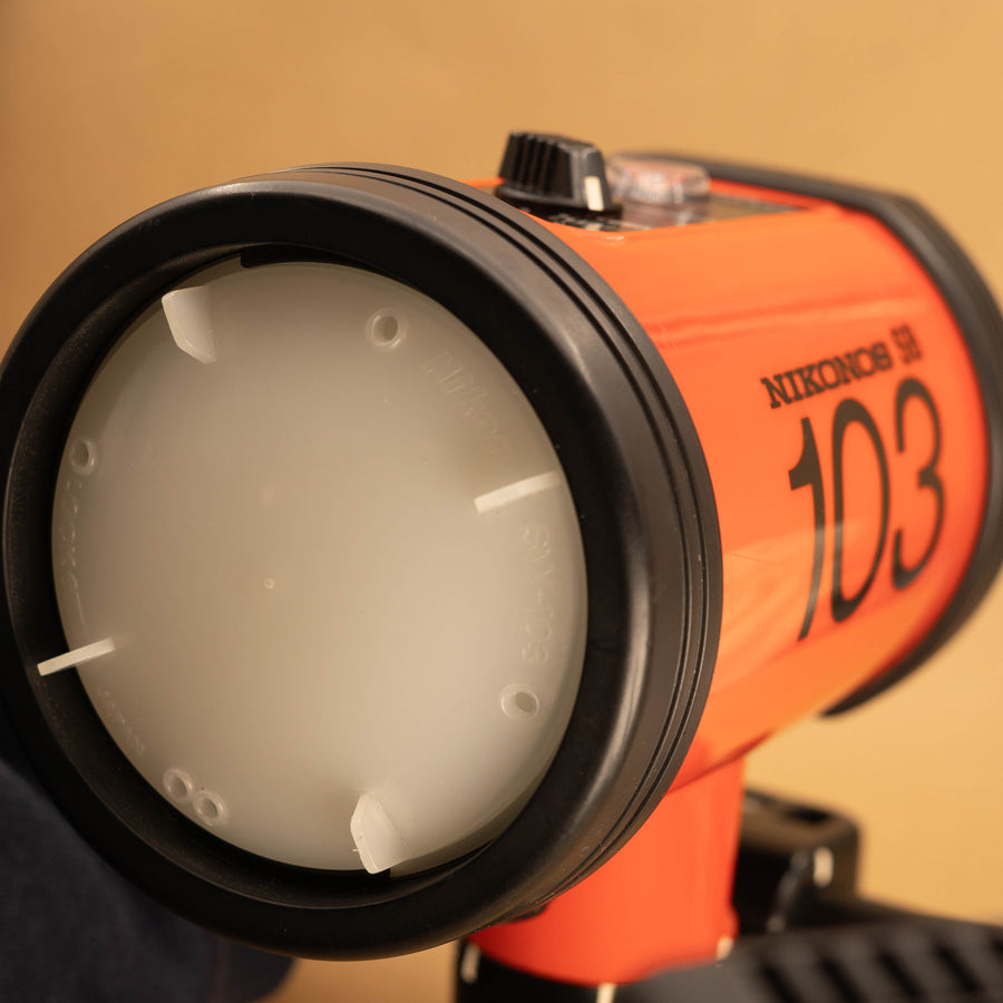 Nikonos SB103 Speedlight for Nikonos Cameras