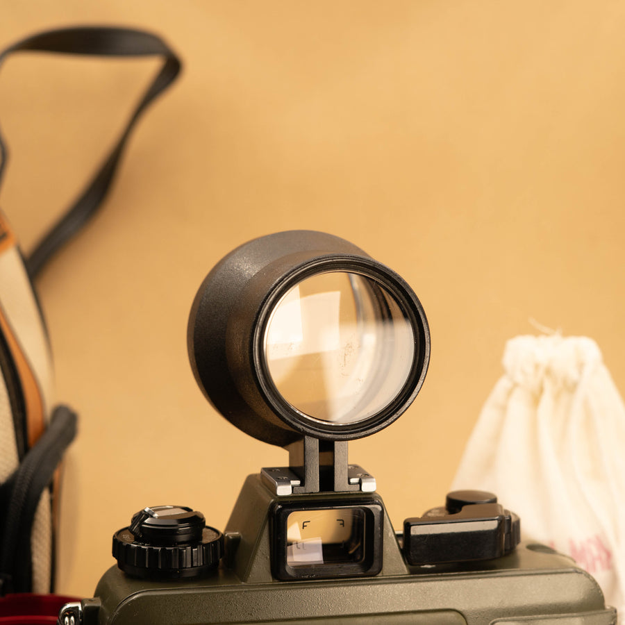 Nikonos V in Green with 35mm f/2.5 Lens and Accessories