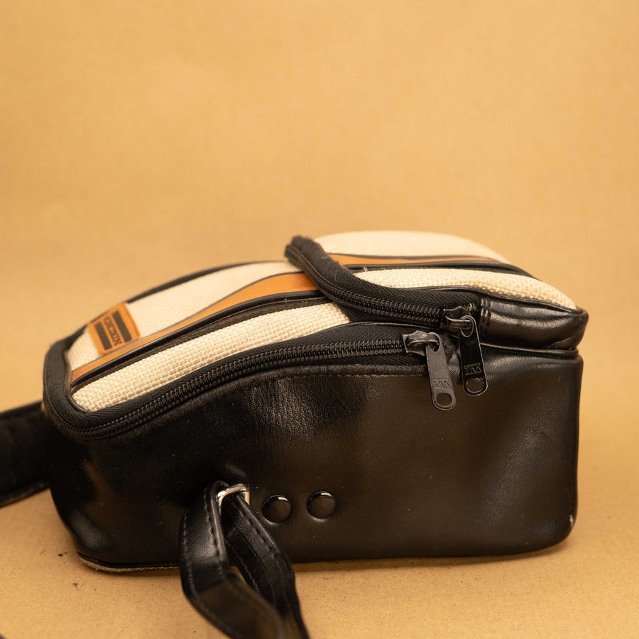 Nikonos V in Green with 35mm f/2.5 Lens and Accessories