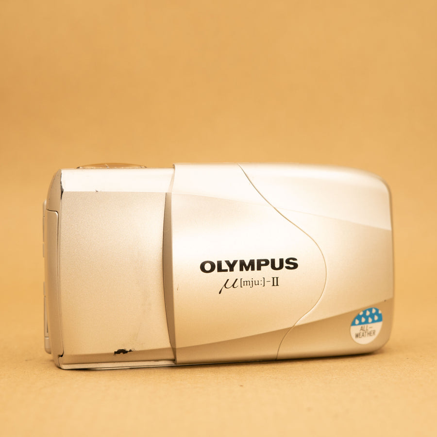 Olympus Mju II in Champagne