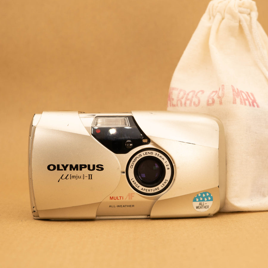 Olympus Mju II in Champagne