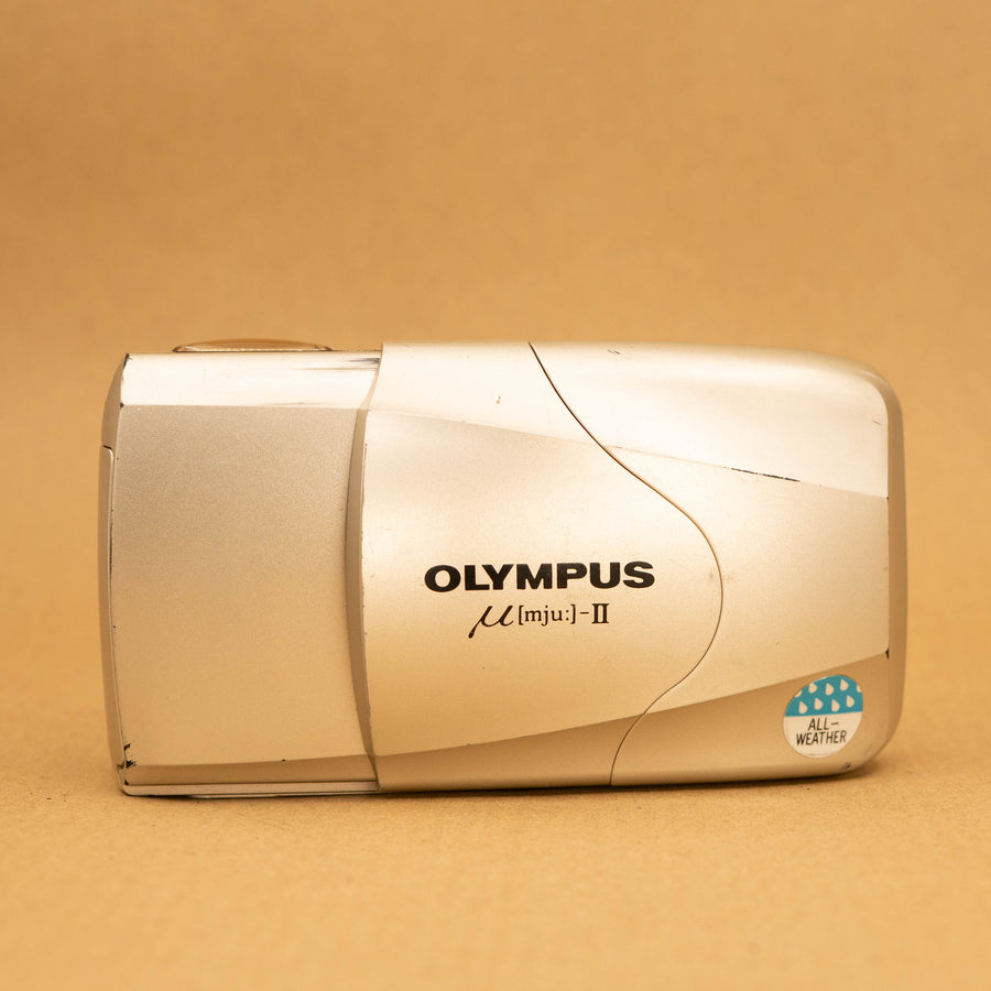 Olympus Mju II in Champagne