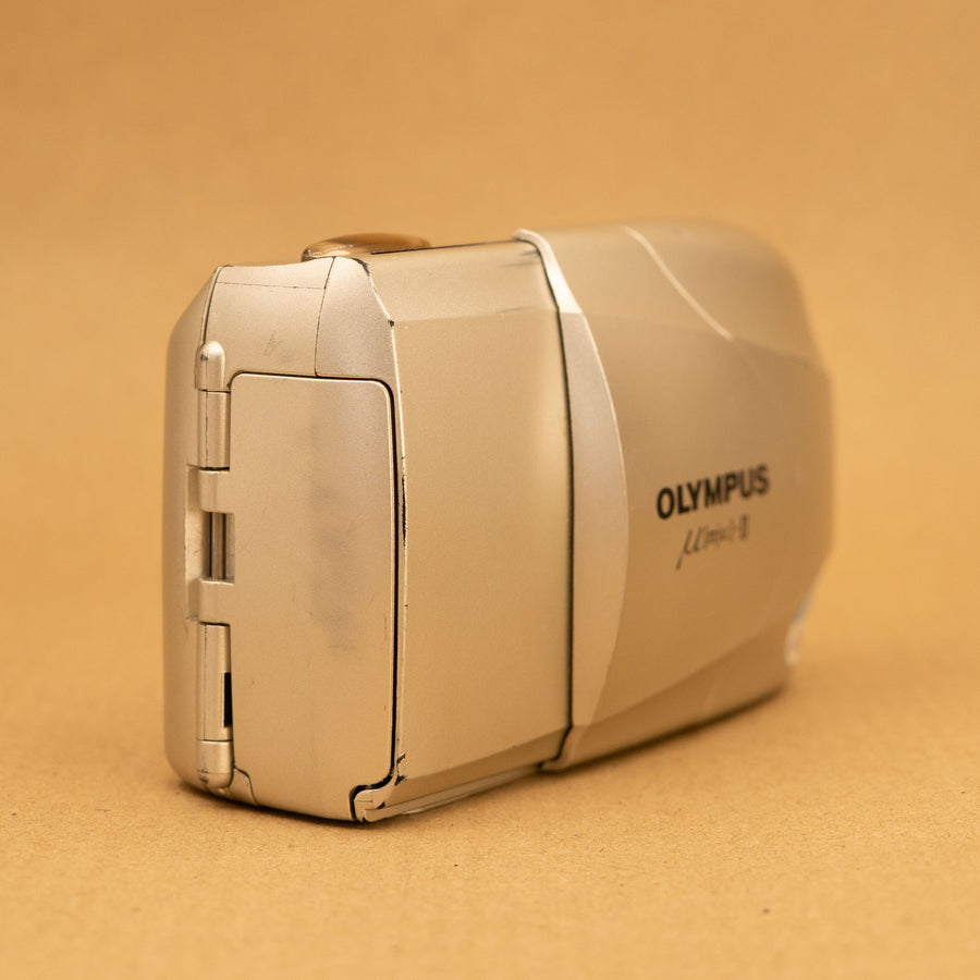 Olympus Mju II in Champagne